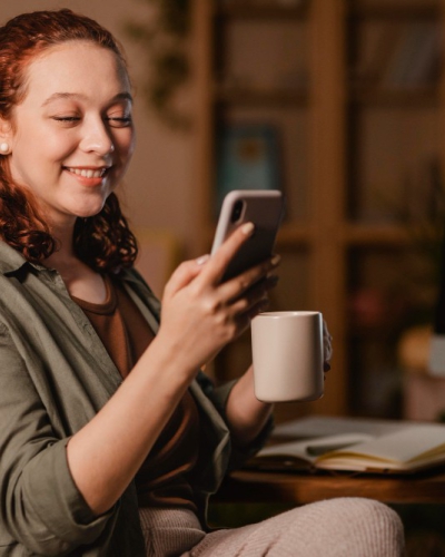 Gestão estruturada de projetos, desde o levantamento de requisitos, pré vendas, planejamento da implantação e ações de CS (customer success)